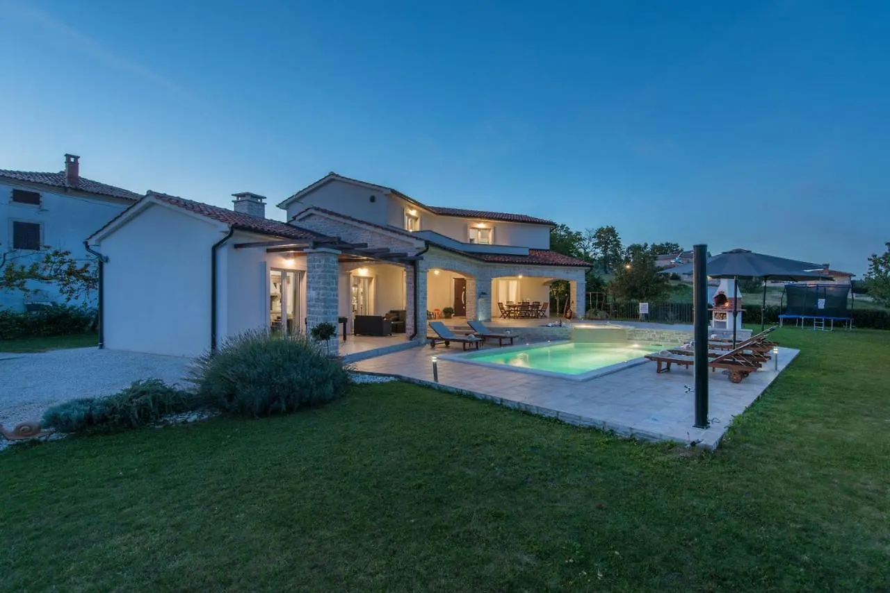 Activity Villa Melli With Pool In Vizinada Croatia